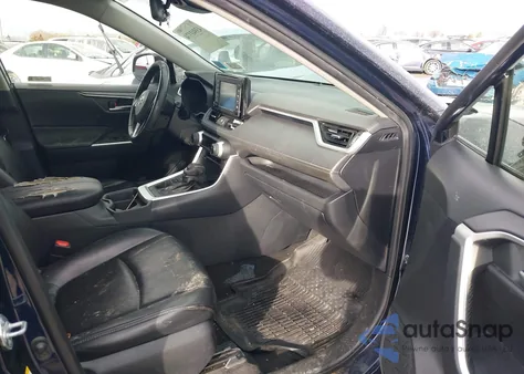 2019 Toyota Rav4 Xle Premium from USA, damaged, VIN JTMA1RFV7KD006561
